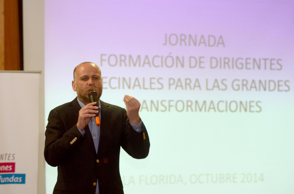 14.10.18 CURSO DE FORMACIÓN DE DIRIGENTES VECINALES (57)